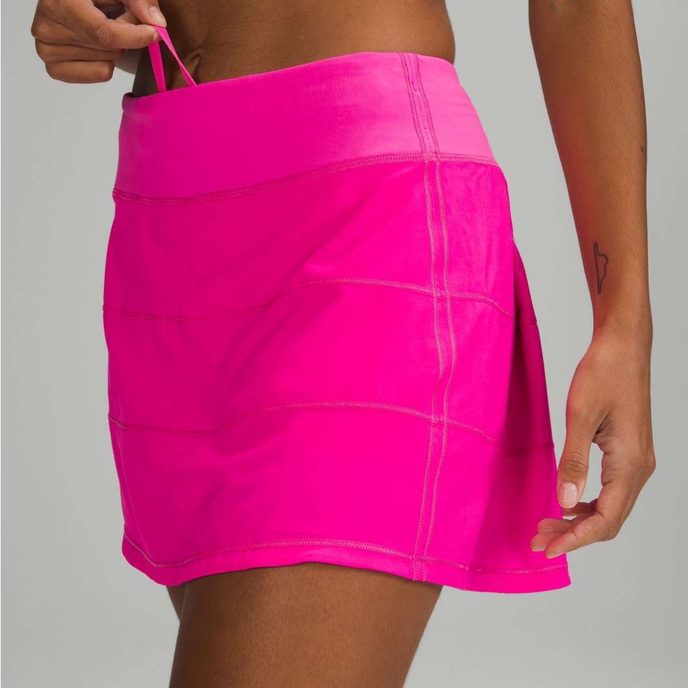 Lululemon pace rival skirt mid rise size 8 Tall pow pink